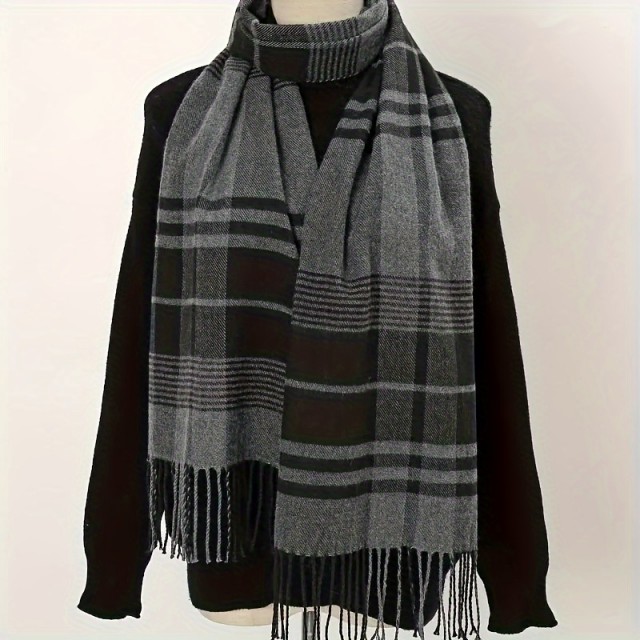 Moški eleganten geometrijski šal s karirastim vzorcem črno-siv