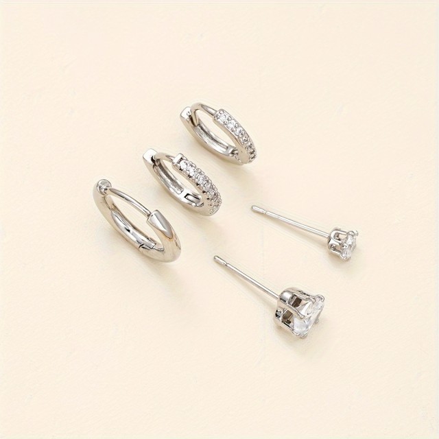 Komplet 5 uhanov za hrustanec srebrne barve