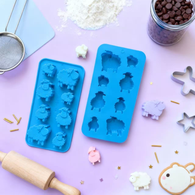 Silikonski kalup za milo in slaščice v obliki ovčk