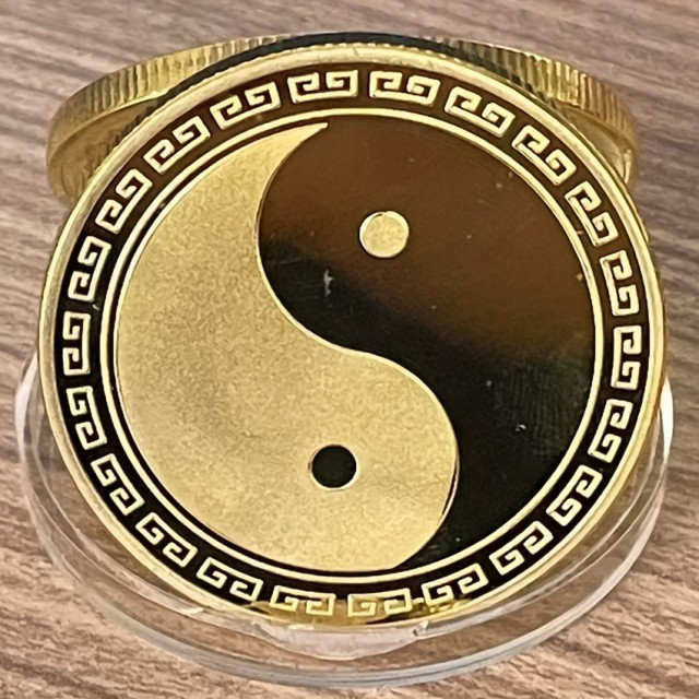 Spominski srečni kovanec Lucky Dragon & Jing Jang 