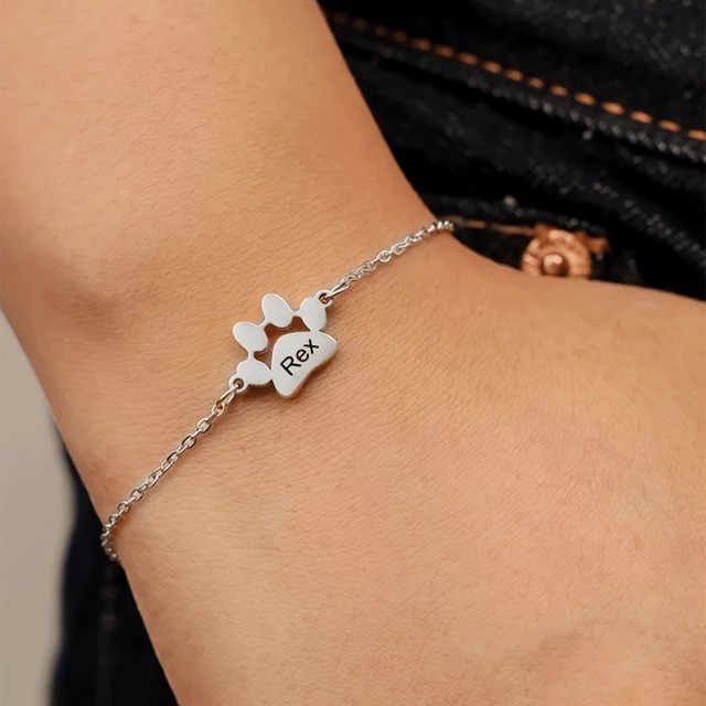 Personalizirana zapestnica s tačko IME LJUBLJENČKA