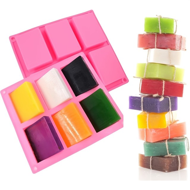 Pravokotni silikonski model za mila v roza barvi 