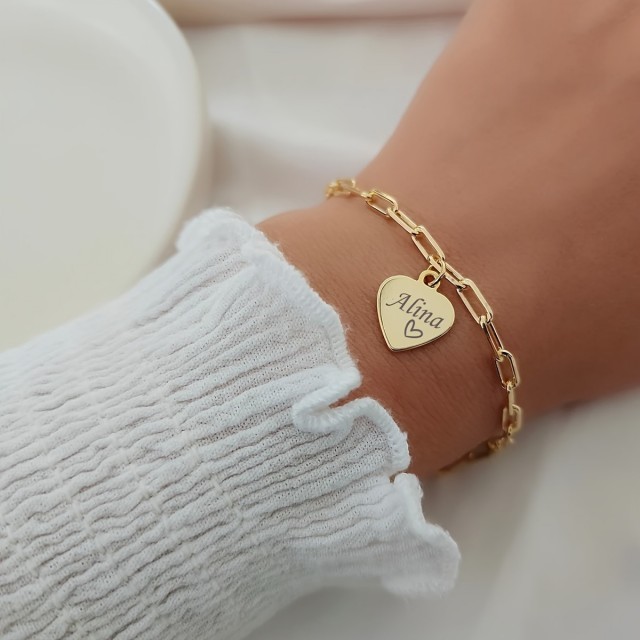Personalizirana zapestnica z obeskom srca in lastno gravuro
