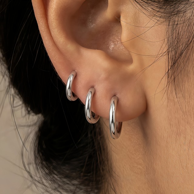 Komplet 3 parov okroglih uhanov