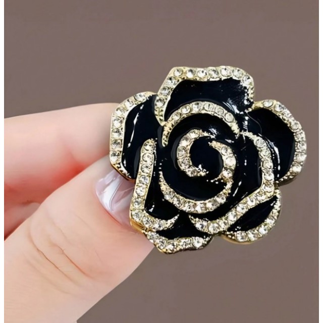 Elegantna broška v obliki vrtnice črne barve