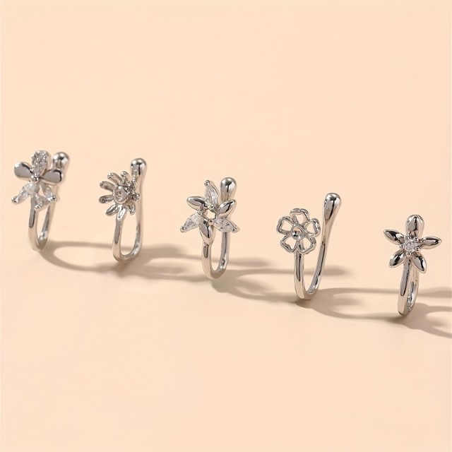 Komplet 5 fake piercingov za nos 