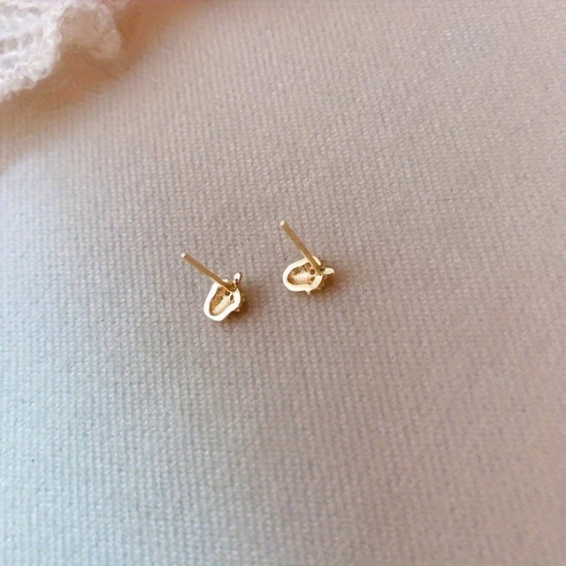 Prikupni mini uhančki v obliki želoda