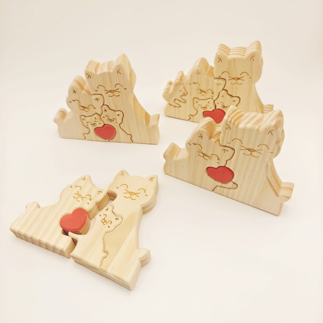 Personalizirana lesena mačja sestavljanka VAŠA DRUŽINA