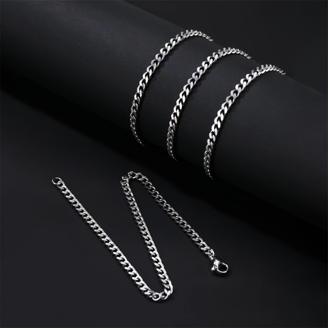 Komplet moške verižice in zapestnico z verigo