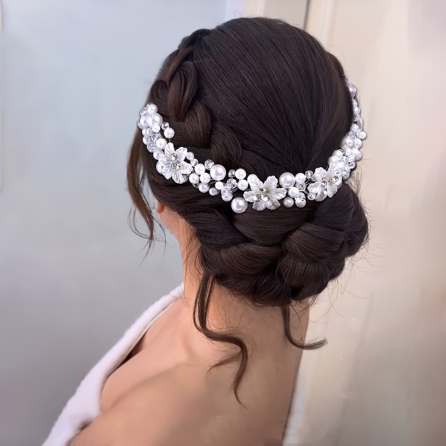 Poročni dodatek za lase z romantičnim cvetličnim dizajnom