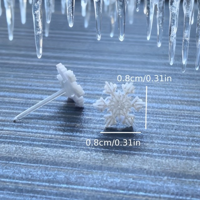 1 par elegantnih zimskih uhanov v obliki bele snežinke