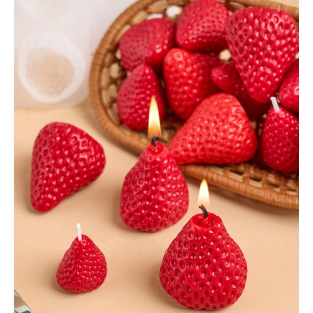 Silikonski kalup za sveče v obliki jagod (4 jagode)