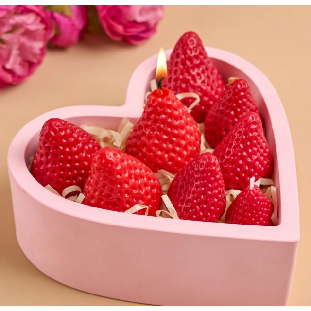 Silikonski kalup za sveče v obliki jagod (4 jagode)