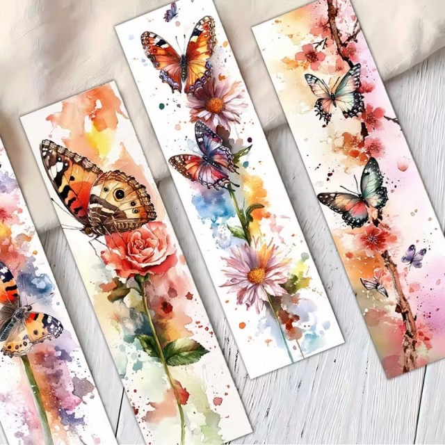 Komplet 32 knjižnih zaznamkov z motivom metuljev