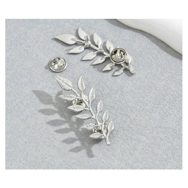 Komplet 2 brošk za ovratnik - 2 barvi 