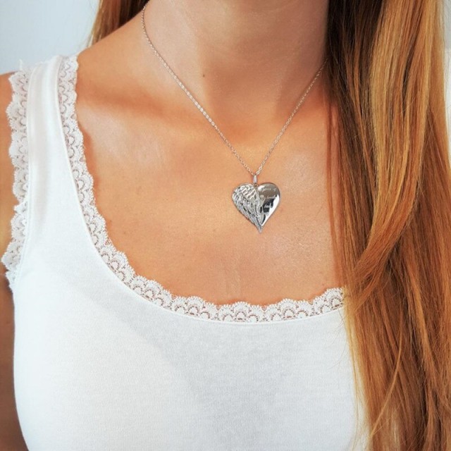 Ogrlica za spomin na drage pokojne: A piece of my heart has wings