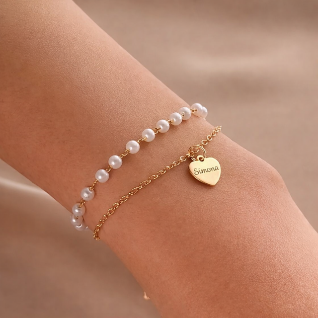 Personalizirana zapestnica s perlicami in obeskom srca 