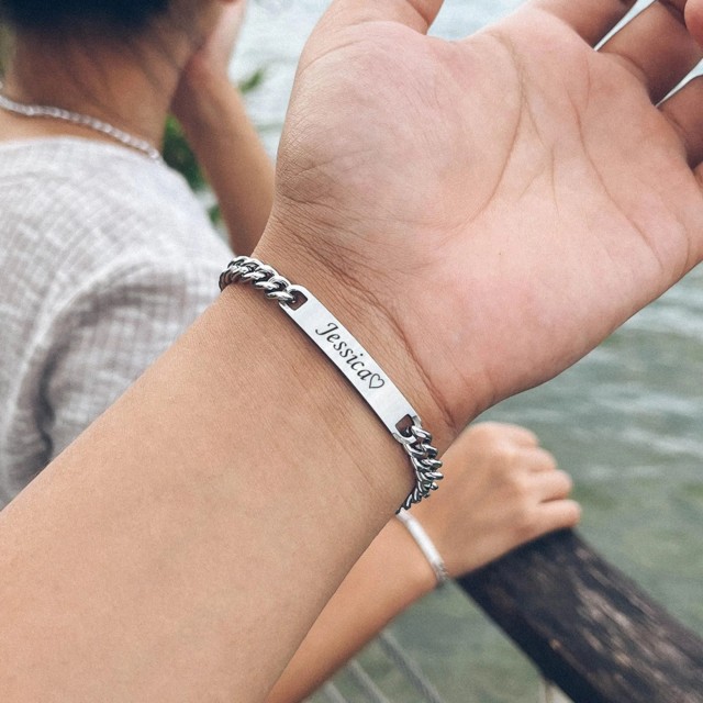 Personalizirana zapestnica za moške 