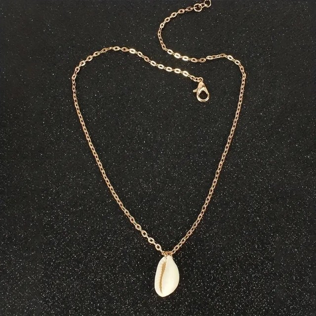 Preprosta poletna verižico z eno školjko 