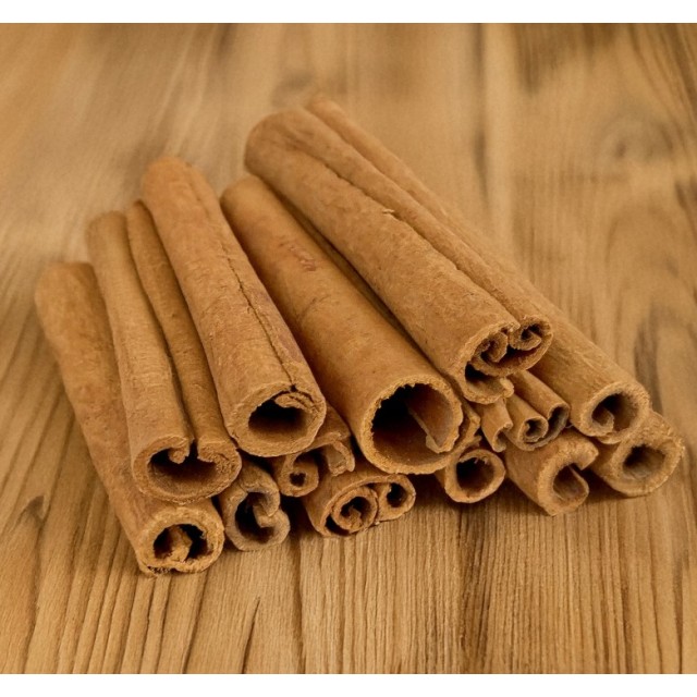 Posušene cimetove palčke 8cm 1kg