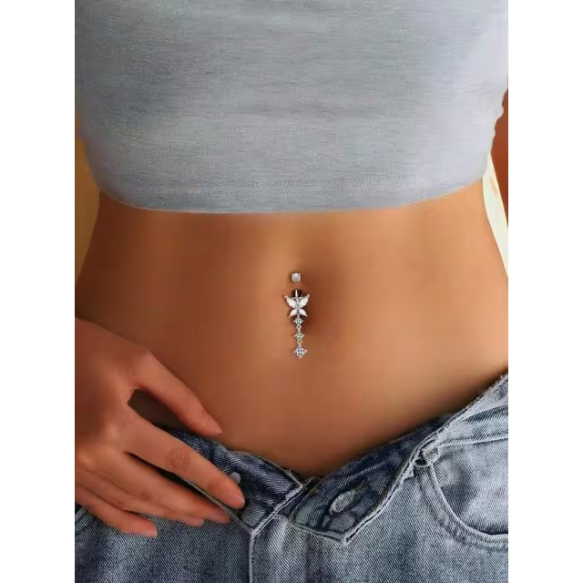 Prelep piercing za popek z metuljem in 3 kristali 