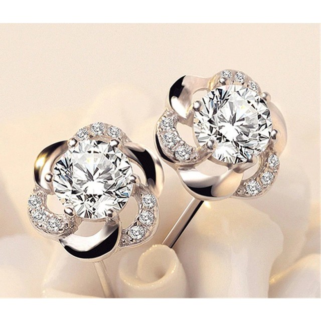 Uhani nerjaveče jeklo manjše rožice