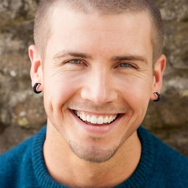 Moški uhani okrogli z luknjico 2 barvi