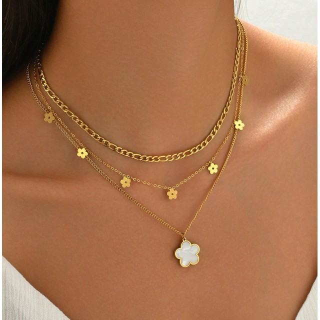 Večdelna ogrlica v zlati bavri z motivom rožic