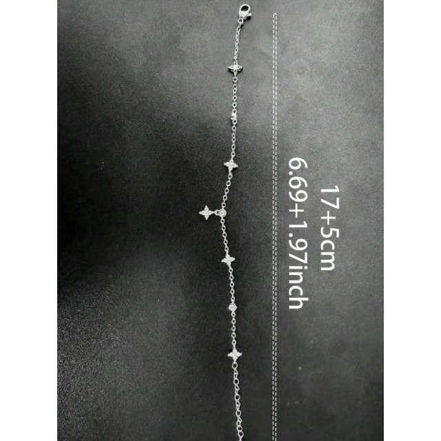 Elegantna zapestnica za nogo – srebrni kristalni detajli