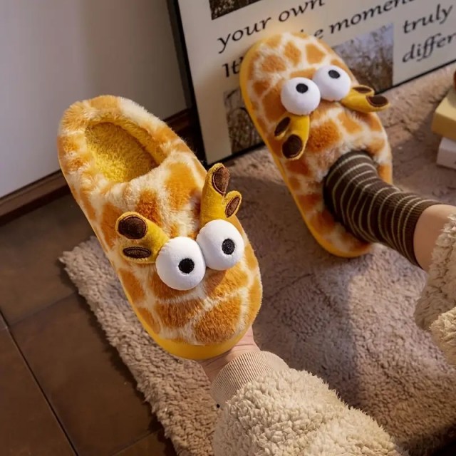 Zabavni hišni plišasti copati z žirafo