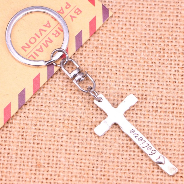 Obesek za ključe KRIŽ 