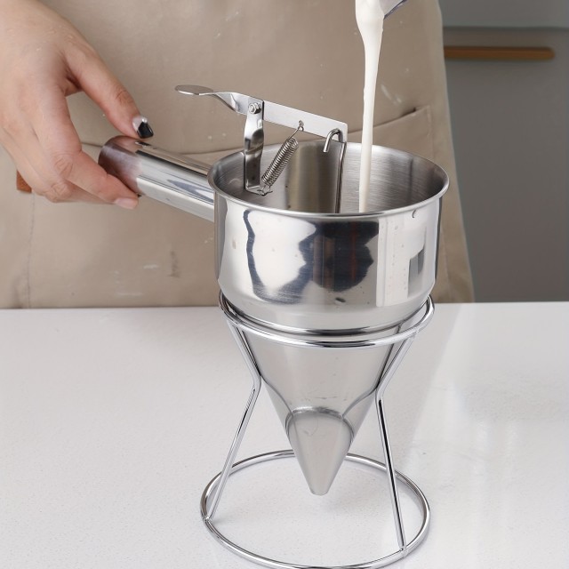 Kovinski lijak za enostavno vlivanje voska 1.2L