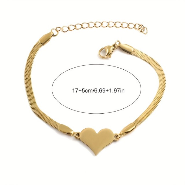 Personalizirana žeska zapestnica z motivom srca in gravuro po želji