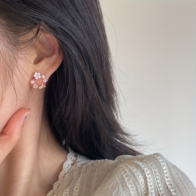 Roza vtični uhani s cirkoni