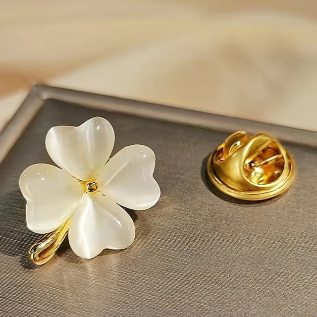 Komplet 6 elegantnih minimalističnih brošk