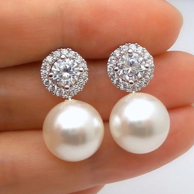 Elegantni viseči uhani z biserom in cirkoni