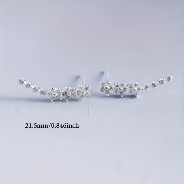 Ženski uhani iz nerjavečega jekla s cvetličnim dizajnom 