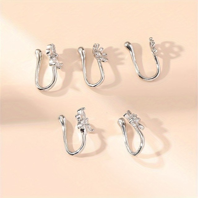 Komplet 5 fake piercingov za nos 