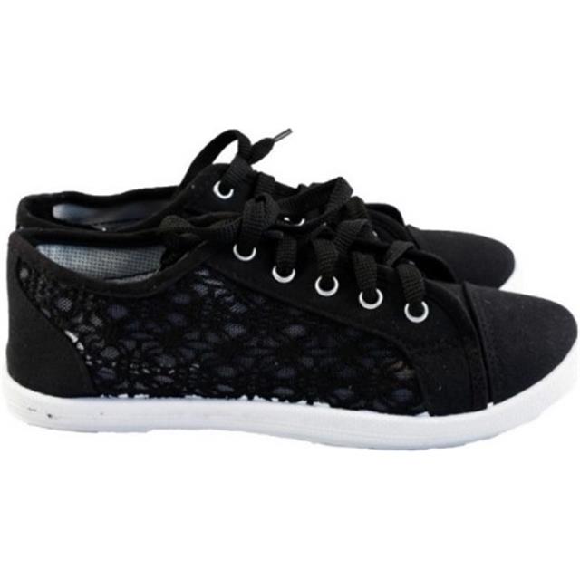 Čevlji s čipko črni