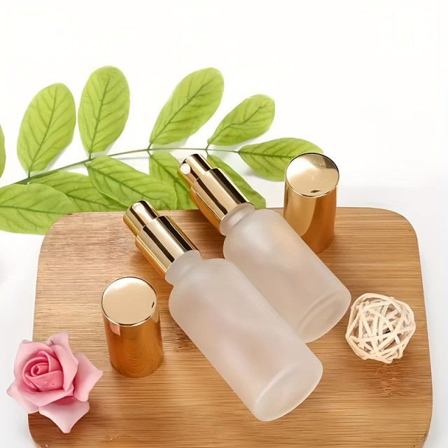 Elegantna steklenička za parfume z razpršilom 100ml 