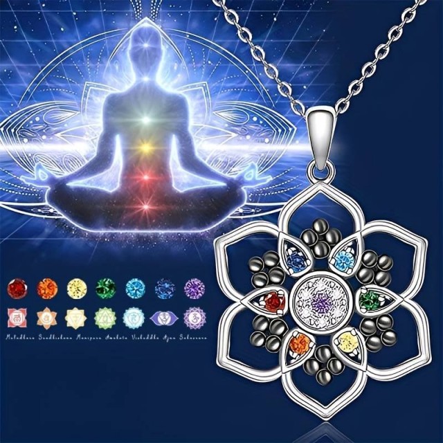 Verižica z obeskom rožice in sedem kamnov čakre