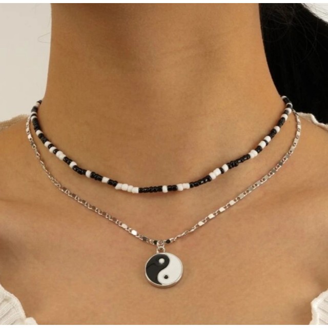 Dvojna verižica z obeskom Jin Janga 