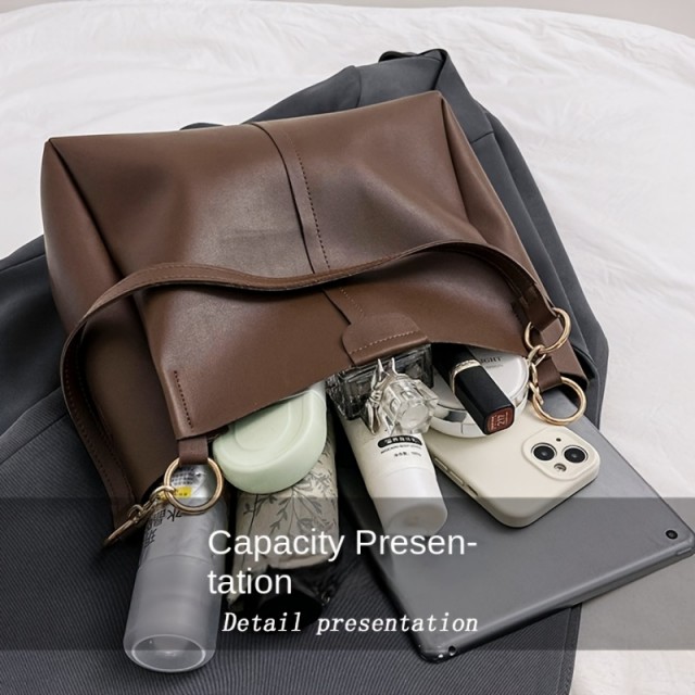 Velika torbica z magnetnim zapiranjem