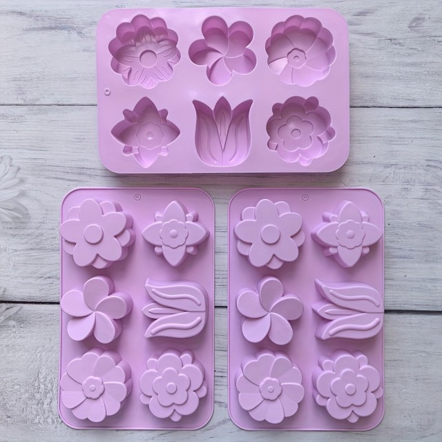 Komplet 3 silikonskih kalupov za izdelavo mila ali sveč cvetlični 