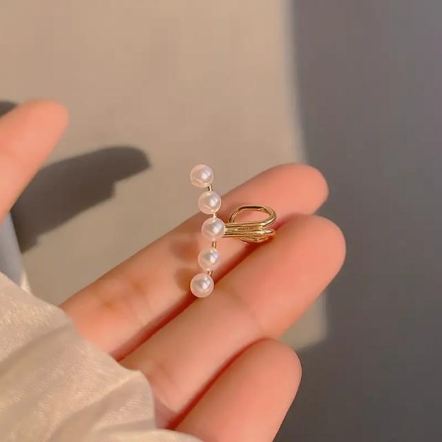 Enojni uhan s perlicami (luknjice niso potrebne)