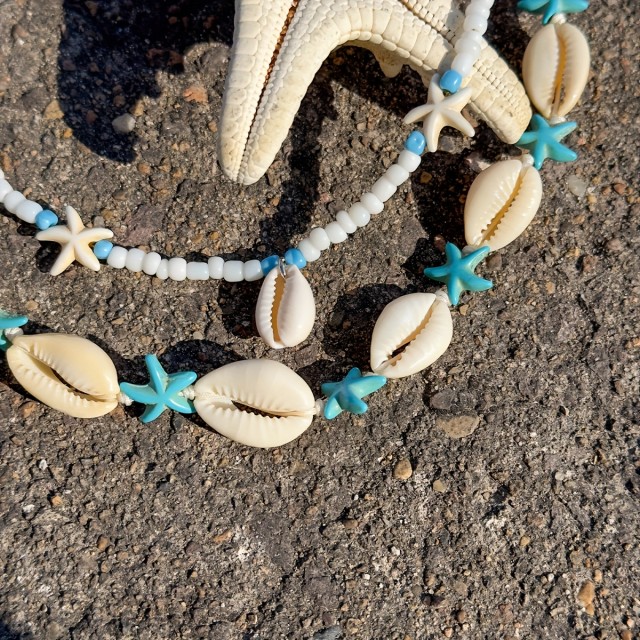 Komplet 2 morskih ogrlic v modri barvi