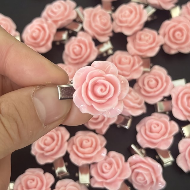 Komplet 10 majhnih roza lasnic v obliki vrtnice