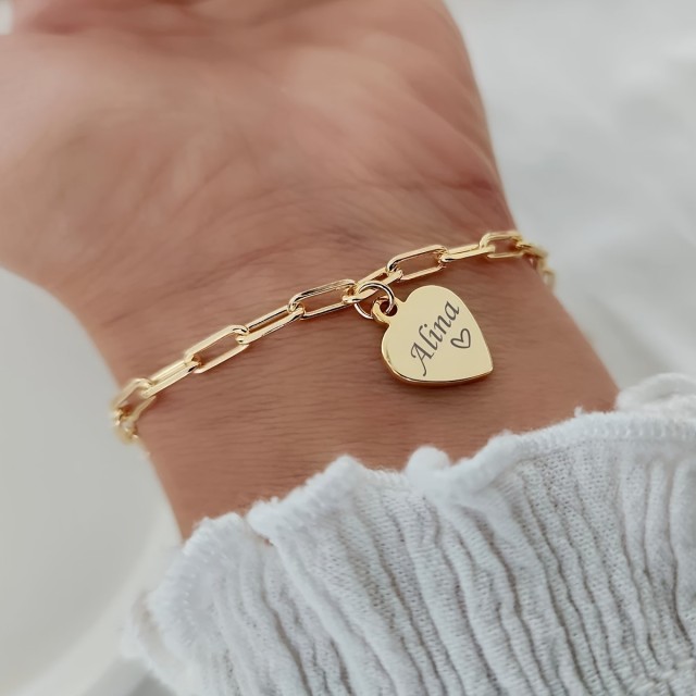 Personalizirana zapestnica z obeskom srca in lastno gravuro