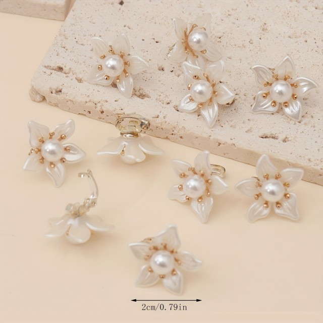 Komplet 10 belih cvetnih sponk za lase