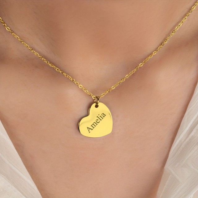 Personalizirana ogrlica z srcem in gravuro po želji